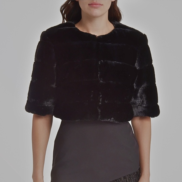 Eliza J Faux Fur Cropped Jacket - Picture 2 of 5
